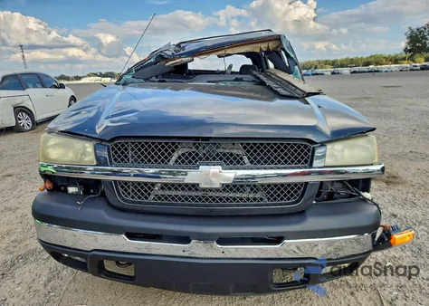 2004 Chevrolet Avalanche C1500 from USA, damaged, VIN 3GNEC12T44G163592